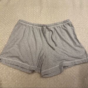 CAROL Hochman gray and white striped pajamas shorts